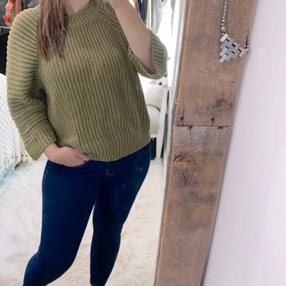 Maeve by Anthropologie green knit sweater size medium - Picture 2 of 9